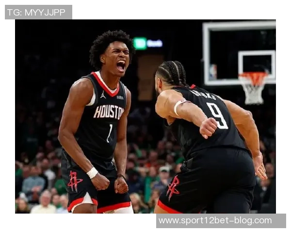 狄龙批评火箭球员假摔行为影响比赛进程破坏球队进攻节奏