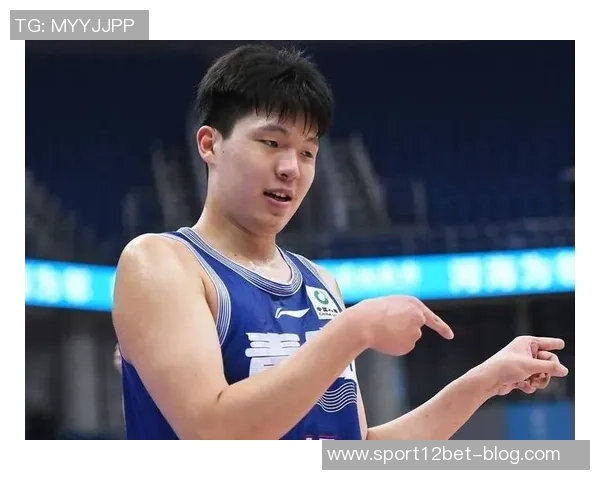 媒体人称赞杨瀚森聪明且心态积极期待他在时间与耐心中成长